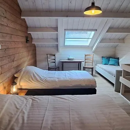 Au Bord De L'eau Vakantiewoning Voor 11 Personen Met Zicht Op De Semois